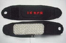 竹炭与托玛琳自发热护腕 健康运动与日常保健的价值之选